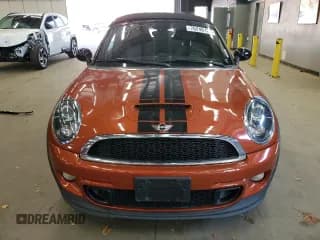✅ 2013 MINI Roadster S • VIN: WMWSY3C55DT565565 • Lot: 76246124. Listed on Copart with 82,283 mi. Free auction sales archive from the USA and detailed vehicle history report at DreamBid. Image 5.