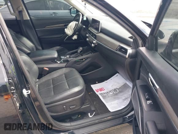 ✅ 2022 Kia Telluride EX • VIN: 5XYP34HC3NG233352 • Lot: 43449812. Listed on IAAI with 71,227 mi. Free auction sales archive from the USA and detailed vehicle history report at DreamBid. Image 5.