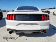 ✅ 2019 Ford Mustang EcoBoost • VIN: 1FA6P8TH2K5143193 • Lot: 90125565. Wystawiony na Copart z przebiegiem 107 509 mil. Bezpłatny archiwum sprzedaży aukcyjnych z USA i szczegółowy raport historii pojazdu na DreamBid. Zdjęcie 6.