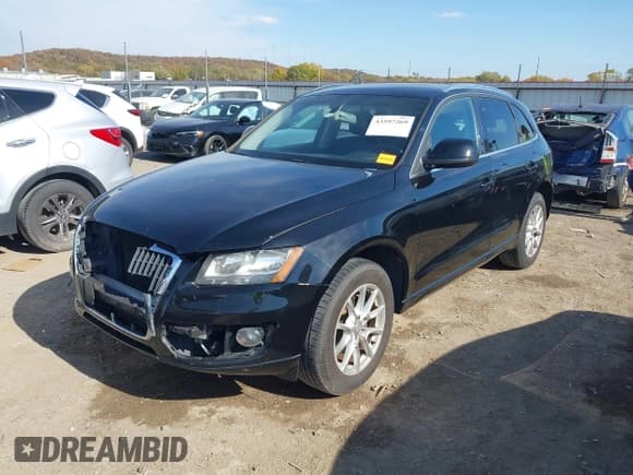 ✅ 2011 Audi Q5 Premium • VIN: WA1CFAFP1BA031173 • Lot: 43597269. Listed on IAAI with 146,689 mi. Free auction sales archive from the USA and detailed vehicle history report at DreamBid. Image 17.