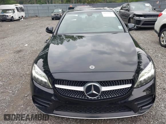 ✅ 2021 Mercedes-Benz C 300 • VIN: W1KWF8EB1MR630490 • Lot: 42827255. Wystawiony na IAAI z przebiegiem 72 597 mil. Bezpłatny archiwum sprzedaży aukcyjnych z USA i szczegółowy raport historii pojazdu na DreamBid. Zdjęcie 12.