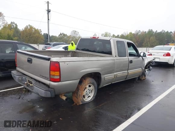 ✅ 1999 Chevrolet Silverado 1500 LS • VIN: 2GCEC19TXX1157632 • Lot: 43547678. Listed on IAAI with 242,857 mi. Free auction sales archive from the USA and detailed vehicle history report at DreamBid. Image 4.