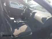 ✅ 2006 Pontiac G6 1SV • VIN: 1G2ZF55B164160326 • Lot: 42582002. Wystawiony na IAAI z przebiegiem 141 315 mil. Bezpłatny archiwum sprzedaży aukcyjnych z USA i szczegółowy raport historii pojazdu na DreamBid. Zdjęcie 5.