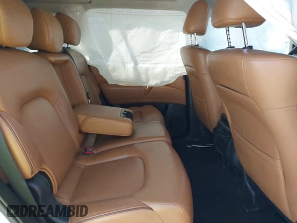 ✅ 2016 Infiniti QX80 • VIN: JN8AZ2NC2G9402766 • Lot: 41769692. Wystawiony na IAAI z przebiegiem 188 935 mil. Bezpłatny archiwum sprzedaży aukcyjnych z USA i szczegółowy raport historii pojazdu na DreamBid. Zdjęcie 8.