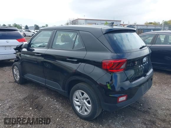 ✅ 2022 Hyundai Venue SE • VIN: KMHRB8A30NU132020 • Lot: 40459056. Listed on IAAI with 35,246 mi. Free auction sales archive from the USA and detailed vehicle history report at DreamBid. Image 3.