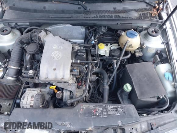 ✅ 2002 Volkswagen Cabriolet GLX • VIN: 3VWDC21V82M807376 • Lot: 71926085. Listed on Copart with 106,075 mi. Free auction sales archive from the USA and detailed vehicle history report at DreamBid. Image 7.