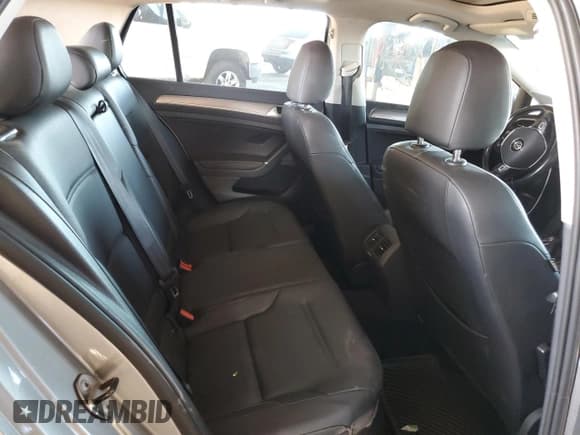 ✅ 2016 Volkswagen Golf TSI SE • VIN: 3VW217AU4GM034060 • Lot: 84979965. Listed on Copart with 126,039 mi. Free auction sales archive from the USA and detailed vehicle history report at DreamBid. Image 10.