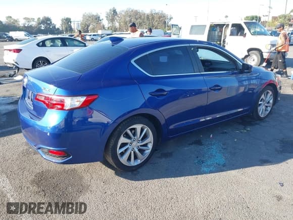 ✅ 2016 Acura ILX • VIN: 19UDE2F34GA023643 • Lot: 43495285. Listed on IAAI with 164,073 mi. Free auction sales archive from the USA and detailed vehicle history report at DreamBid. Image 4.