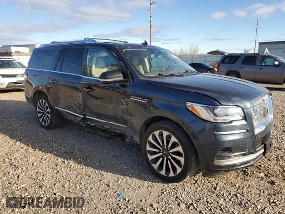 ✅ 2024 Lincoln Navigator Reserve • VIN: 5LMJJ3LG6REL21853 • Lot: 86287385. Wystawiony na Copart z przebiegiem 26 198 mil. Bezpłatny archiwum sprzedaży aukcyjnych z USA i szczegółowy raport historii pojazdu na DreamBid. Zdjęcie 4.