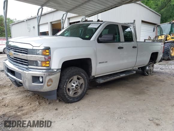 ✅ 2015 Chevrolet Silverado 2500HD LT • VIN: 1GC2KVEG5FZ103649 • Lot: 42713461. Wystawiony na IAAI z przebiegiem 166 995 mil. Bezpłatny archiwum sprzedaży aukcyjnych z USA i szczegółowy raport historii pojazdu na DreamBid. Zdjęcie 2.
