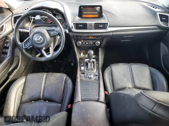 ✅ 2018 Mazda 3 Touring • VIN: 3MZBN1L36JM269976 • Лот: 69263385. Опубликован ранее на Copart с пробегом 74 029 миль. Бесплатный доступ к архиву аукционных продаж из США и подробный отчёт об истории автомобиля на DreamBid. Изображение 8.