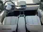 2024 Hyundai Ioniq 5 Limited z VIN KM8KR4DE2RU286866, wystawiony jako Copart lot #62436204 z przebiegiem 677 mil mil oraz Szkoda całkowita • Salvage title. Historia ofert i sprzedaży dostępna na DreamBid. Obrazek 8.