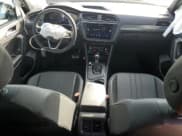 ✅ 2024 Volkswagen Tiguan SE R-Line Black • VIN: 3VVCB7AX4RM194068 • Лот: 69991685. Опубликован ранее на Copart с пробегом 7 717 миль. Бесплатный доступ к архиву аукционных продаж из США и подробный отчёт об истории автомобиля на DreamBid. Изображение 8.