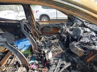 ✅ 2018 Hyundai Santa Fe 2.4L • VIN: 5NMZUDLB3JH059478 • Лот: 42595033. Опубликован ранее на IAAI с пробегом Не указан. Бесплатный доступ к архиву аукционных продаж из США и подробный отчёт об истории автомобиля на DreamBid. Изображение 5.