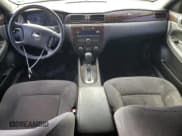 ✅ 2014 Chevrolet Impala LT • VIN: 2G1WB5E37E1184832 • Lot: 87480965. Wystawiony na Copart z przebiegiem 162 178 mil. Bezpłatny archiwum sprzedaży aukcyjnych z USA i szczegółowy raport historii pojazdu na DreamBid. Zdjęcie 8.