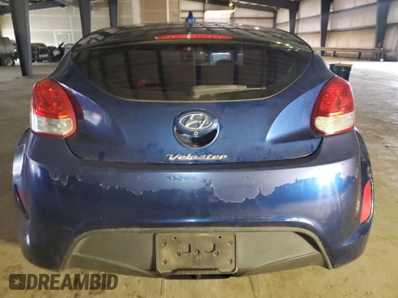 ✅ 2017 Hyundai Veloster • VIN: KMHTC6AD3HU311561 • Lot: 82177124. Wystawiony na Copart z przebiegiem 106 823 mil. Bezpłatny archiwum sprzedaży aukcyjnych z USA i szczegółowy raport historii pojazdu na DreamBid. Zdjęcie 6.