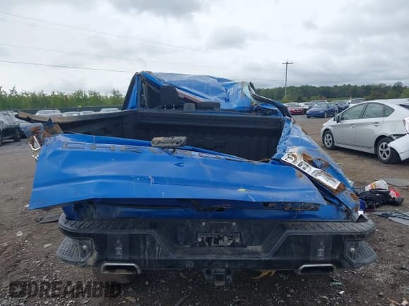 ✅ 2022 Chevrolet Silverado 1500 LT Trail Boss • VIN: 3GCUDFED6NG674256 • Lot: 43436478. Wystawiony na IAAI z przebiegiem 60 036 mil. Bezpłatny archiwum sprzedaży aukcyjnych z USA i szczegółowy raport historii pojazdu na DreamBid. Zdjęcie 16.