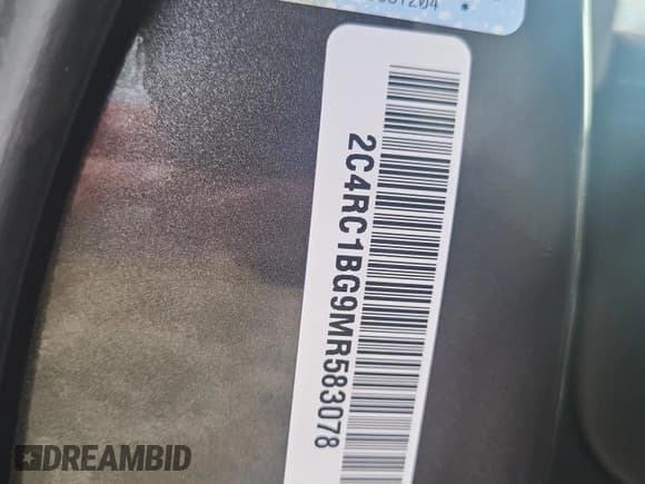 ✅ 2021 Chrysler Pacifica Touring L • VIN: 2C4RC1BG9MR583078 • Lot: 85186714. Wystawiony na Copart z przebiegiem Nie podano. Bezpłatny archiwum sprzedaży aukcyjnych z USA i szczegółowy raport historii pojazdu na DreamBid. Zdjęcie 13.