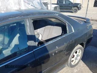 ✅ 1995 Honda Accord EX • VIN: JHMCD5656SC027706 • Lot: 43800009. Wystawiony na IAAI z przebiegiem 187 766 mil. Bezpłatny archiwum sprzedaży aukcyjnych z USA i szczegółowy raport historii pojazdu na DreamBid. Zdjęcie 6.