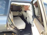 ✅ 2021 Lexus GX 460 Premium • VIN: JTJAM7BX7M5300720 • Lot: 43450193. Wystawiony na IAAI z przebiegiem 20 564 mil. Bezpłatny archiwum sprzedaży aukcyjnych z USA i szczegółowy raport historii pojazdu na DreamBid. Zdjęcie 8.