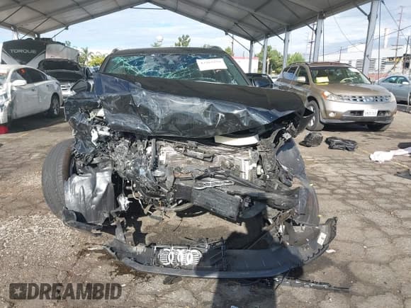 ✅ 2023 Audi Q3 S line Premium • VIN: WA1DECF39P1030991 • Lot: 43262259. Listed on IAAI with Not provided. Free auction sales archive from the USA and detailed vehicle history report at DreamBid. Image 12.