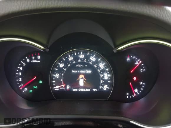 ✅ 2015 Kia Sorento SX • VIN: 5XYKW4A79FG631651 • Lot: 42429984. Listed on IAAI with 109,832 mi. Free auction sales archive from the USA and detailed vehicle history report at DreamBid. Image 15.