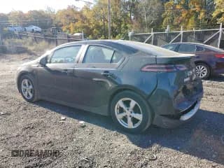 ✅ 2014 Chevrolet Volt • VIN: 1G1RE6E47EU131975 • Lot: 77671754. Wystawiony na Copart z przebiegiem 105 202 mil. Bezpłatny archiwum sprzedaży aukcyjnych z USA i szczegółowy raport historii pojazdu na DreamBid. Zdjęcie 2.