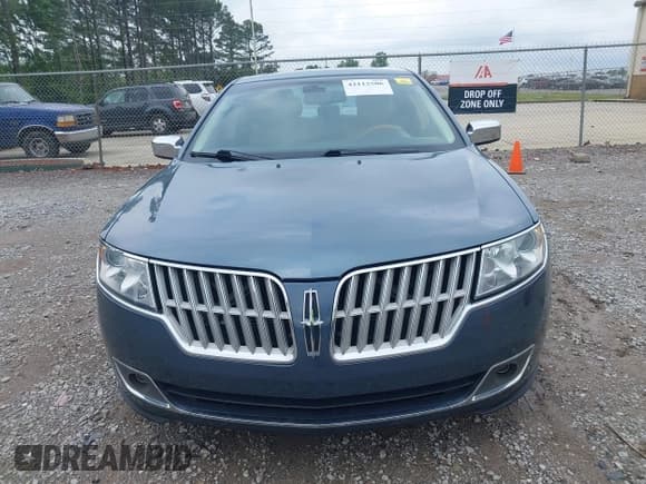 ✅ 2011 Lincoln MKZ Hybrid • VIN: 3LNDL2L30BR766495 • Lot: 42112506. Wystawiony na IAAI z przebiegiem 216 857 mil. Bezpłatny archiwum sprzedaży aukcyjnych z USA i szczegółowy raport historii pojazdu na DreamBid. Zdjęcie 6.