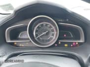 ✅ 2015 Mazda 3 i SV • VIN: JM1BM1T79F1241411 • Лот: 42055883. Опубликован ранее на IAAI с пробегом 85 181 миль. Бесплатный доступ к архиву аукционных продаж из США и подробный отчёт об истории автомобиля на DreamBid. Изображение 7.