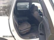 ✅ 2015 Chevrolet Traverse LT • VIN: 1GNKRGKD2FJ171074 • Lot: 43376088. Wystawiony na IAAI z przebiegiem 181 506 mil. Bezpłatny archiwum sprzedaży aukcyjnych z USA i szczegółowy raport historii pojazdu na DreamBid. Zdjęcie 8.