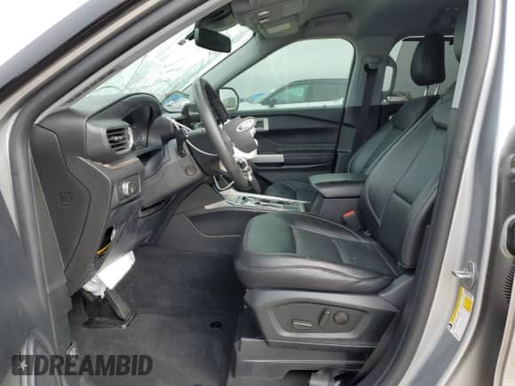 2022 Ford Explorer Limited with VIN 1FMSK7FH9NGA35042, listed as a Copart auction lot 54473155 with 75,147 mi miles and Salvage title. Bid and sale history available at DreamBid. Image 7.