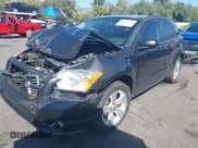 ✅ 2010 Dodge Caliber Mainstreet • VIN: 1B3CB3HA8AD672101 • Лот: 43231043. Опубликован ранее на IAAI с пробегом 105 375 миль. Бесплатный доступ к архиву аукционных продаж из США и подробный отчёт об истории автомобиля на DreamBid. Изображение 2.