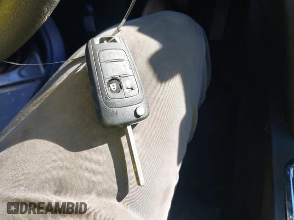 ✅ 2012 Chevrolet Equinox LS • VIN: 2GNALBEKXC1317608 • Lot: 43769027. Wystawiony na IAAI z przebiegiem 107 325 mil. Bezpłatny archiwum sprzedaży aukcyjnych z USA i szczegółowy raport historii pojazdu na DreamBid. Zdjęcie 11.