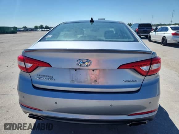 2015 Hyundai Sonata Limited with VIN 5NPE34AF7FH070808, listed as a Copart auction lot 86173255 with 111,945 mi miles and Salvage title. Bid and sale history available at DreamBid. Image 6.