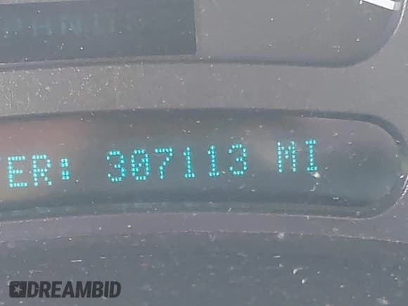 ✅ 2003 Chevrolet Suburban LS • VIN: 1GNFK16Z33J223820 • Лот: 43074086. Опубликован ранее на IAAI с пробегом 307 113 миль. Бесплатный доступ к архиву аукционных продаж из США и подробный отчёт об истории автомобиля на DreamBid. Изображение 12.