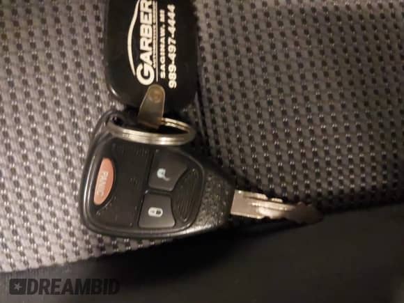 ✅ 2010 Dodge Caliber SXT • VIN: 1B3CB4HA7AD651925 • Лот: 43613905. Опубликован ранее на IAAI с пробегом 177 969 миль. Бесплатный доступ к архиву аукционных продаж из США и подробный отчёт об истории автомобиля на DreamBid. Изображение 11.