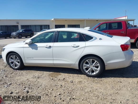✅ 2015 Chevrolet Impala LT • VIN: 2G1115SL1F9213150 • Lot: 43195617. Listed on IAAI with 238,982 mi. Free auction sales archive from the USA and detailed vehicle history report at DreamBid. Image 14.