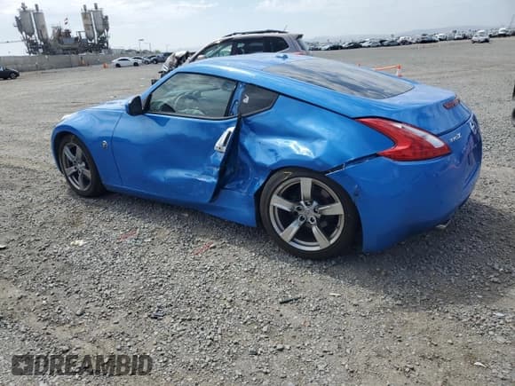 ✅ 2009 Nissan 370Z Touring • VIN: JN1AZ44E39M411585 • Лот: 71129885. Опубликован ранее на Copart с пробегом 116 320 миль. Бесплатный доступ к архиву аукционных продаж из США и подробный отчёт об истории автомобиля на DreamBid. Изображение 2.