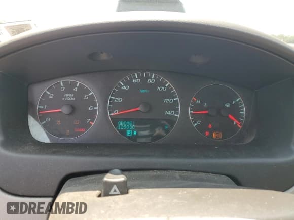 ✅ 2015 Chevrolet Impala LT • VIN: 2G1WB5E31F1152234 • Lot: 60676885. Listed on Copart with 129,330 mi. Free auction sales archive from the USA and detailed vehicle history report at DreamBid. Image 9.