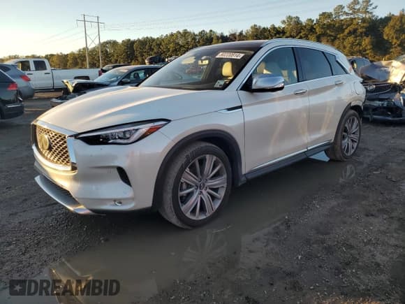 ✅ 2021 Infiniti QX50 Sensory • VIN: 3PCAJ5CB4MF114697 • Lot: 80220814. Listed on Copart with 19,372 mi. Free auction sales archive from the USA and detailed vehicle history report at DreamBid. Image 1.