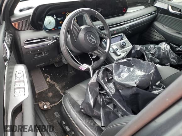 ✅ 2023 Hyundai Palisade Calligraphy • VIN: KM8R74GE2PU606684 • Лот: 85558794. Опубликован ранее на Copart с пробегом 15 411 миль. Бесплатный доступ к архиву аукционных продаж из США и подробный отчёт об истории автомобиля на DreamBid. Изображение 8.