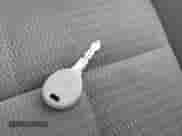 2008 Dodge Nitro SLT z VIN 1D8GT58K58W127765, wystawiony jako IAAI lot #41552533 z przebiegiem 177 492 mil mil oraz . Historia ofert i sprzedaży dostępna na DreamBid. Obrazek 11.