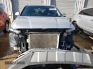 ✅ 2019 Hyundai Santa Fe SE • VIN: 5NMS23AD8KH070905 • Lot: 44371303. Wystawiony na Copart z przebiegiem 64 652 mil. Bezpłatny archiwum sprzedaży aukcyjnych z USA i szczegółowy raport historii pojazdu na DreamBid. Zdjęcie 5.