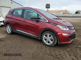 2018 Chevrolet Bolt EV Premier z VIN 1G1FX6S03J4120075, wystawiony jako Copart lot #42000644 z przebiegiem 93 899 mil mil oraz . Historia ofert i sprzedaży dostępna na DreamBid. Obrazek 4.