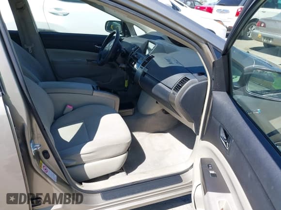 ✅ 2009 Toyota Prius • VIN: JTDKB20U193512458 • Lot: 43143047. Listed on IAAI with 172,946 mi. Free auction sales archive from the USA and detailed vehicle history report at DreamBid. Image 5.