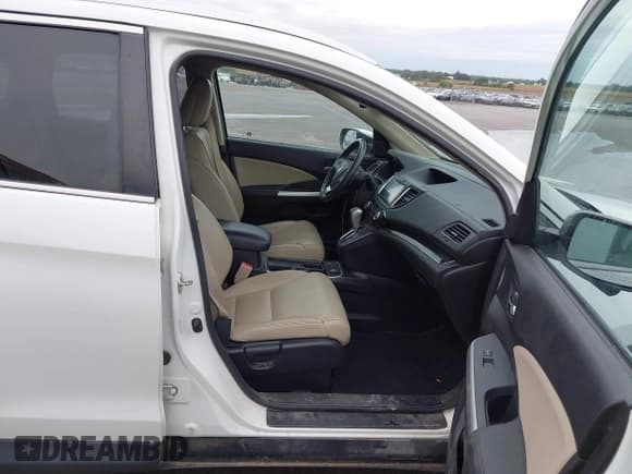 ✅ 2016 Honda CR-V Touring • VIN: 5J6RM4H98GL135574 • Lot: 43240392. Listed on IAAI with 128,876 mi. Free auction sales archive from the USA and detailed vehicle history report at DreamBid. Image 5.