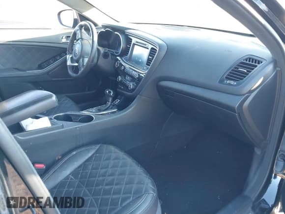 ✅ 2015 Kia Optima SX Turbo • VIN: 5XXGR4A66FG484827 • Лот: 43837347. Опубликован ранее на IAAI с пробегом 140 628 миль. Бесплатный доступ к архиву аукционных продаж из США и подробный отчёт об истории автомобиля на DreamBid. Изображение 5.