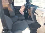 ✅ 2007 Jeep Wrangler Sahara • VIN: 1J8FA54147L171035 • Лот: 43567952. Опубликован ранее на IAAI с пробегом 280 755 миль. Бесплатный доступ к архиву аукционных продаж из США и подробный отчёт об истории автомобиля на DreamBid. Изображение 5.