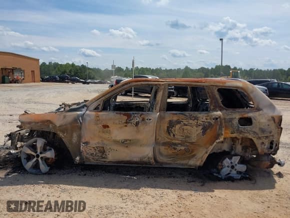 ✅ 2015 Jeep Grand Cherokee Overland • VIN: 1C4RJFCT8FC129611 • Лот: 43102751. Опубликован ранее на IAAI с пробегом Не указан. Бесплатный доступ к архиву аукционных продаж из США и подробный отчёт об истории автомобиля на DreamBid. Изображение 14.