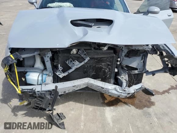 ✅ 2021 Dodge Challenger GT • VIN: 2C3CDZJG8MH607173 • Lot: 51147484. Wystawiony na Copart z przebiegiem 22 711 mil. Bezpłatny archiwum sprzedaży aukcyjnych z USA i szczegółowy raport historii pojazdu na DreamBid. Zdjęcie 13.